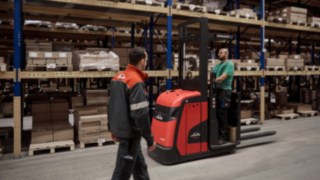 Grass Linde Kommissionierer